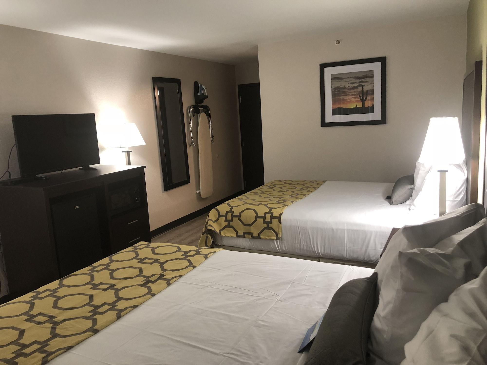 Baymont By Wyndham Phoenix I-10 Near 51St Ave Екстериор снимка
