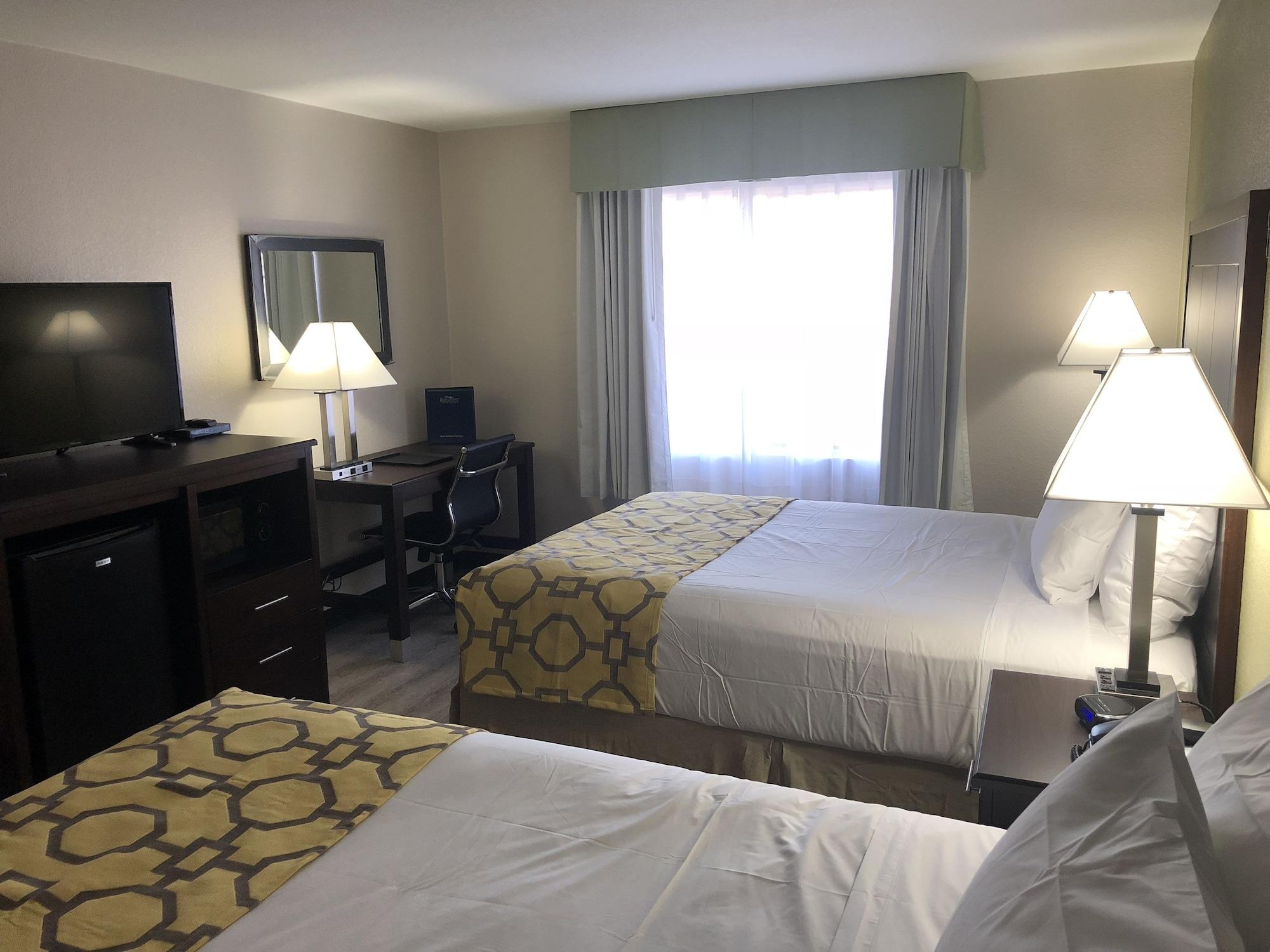 Baymont By Wyndham Phoenix I-10 Near 51St Ave Екстериор снимка