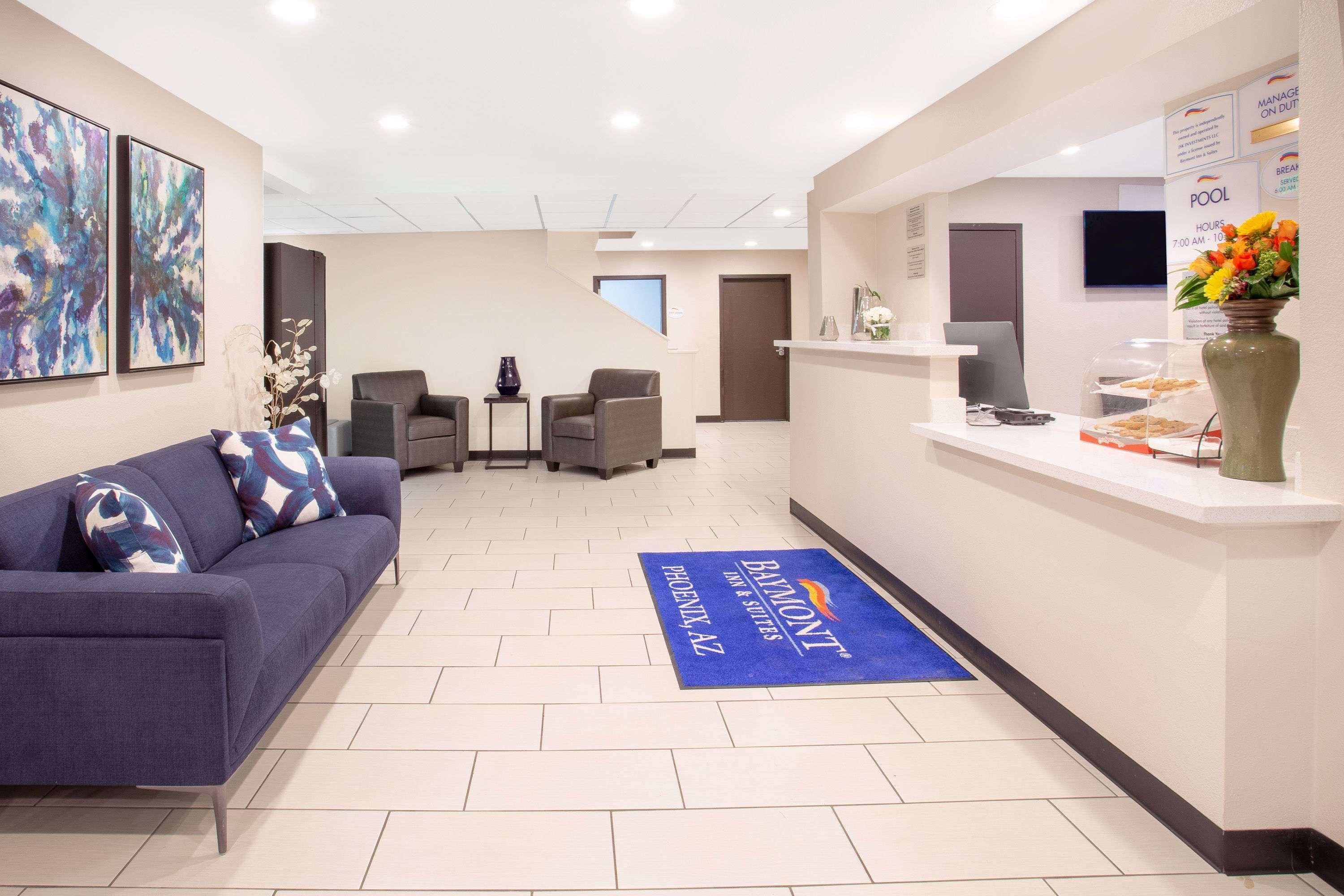 Baymont By Wyndham Phoenix I-10 Near 51St Ave Екстериор снимка