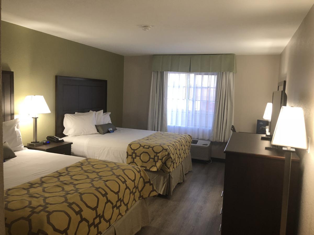 Baymont By Wyndham Phoenix I-10 Near 51St Ave Екстериор снимка
